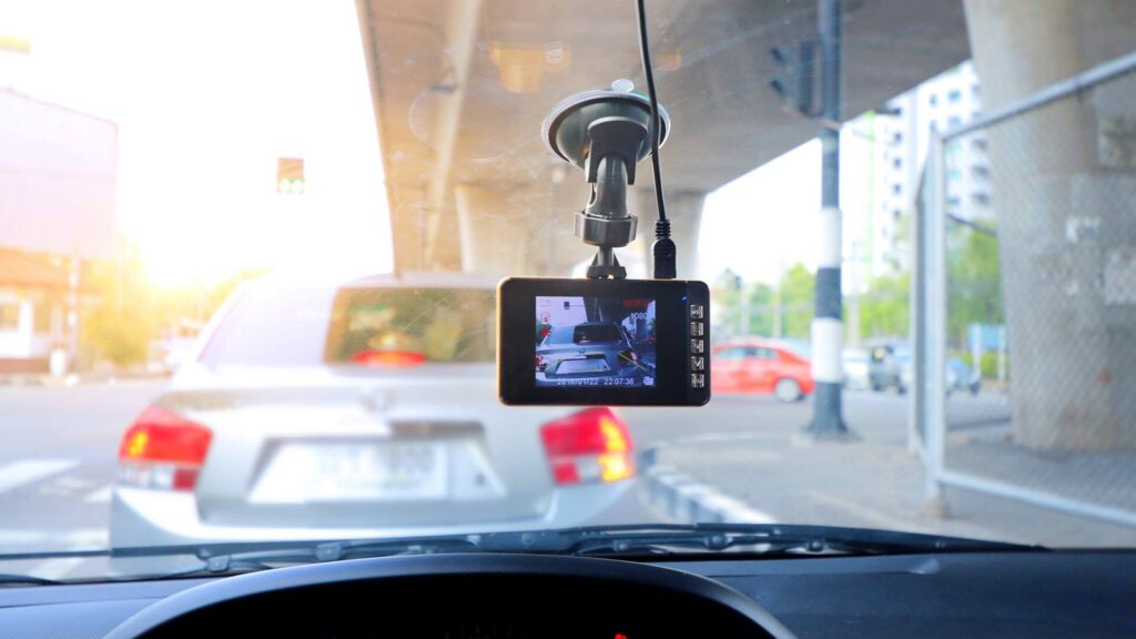 How Long Does a Dash Cam Record For?